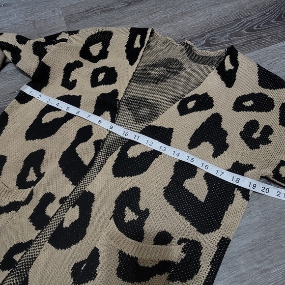 Leopard long cheetah cardigan sweater - Picture 5 of 8